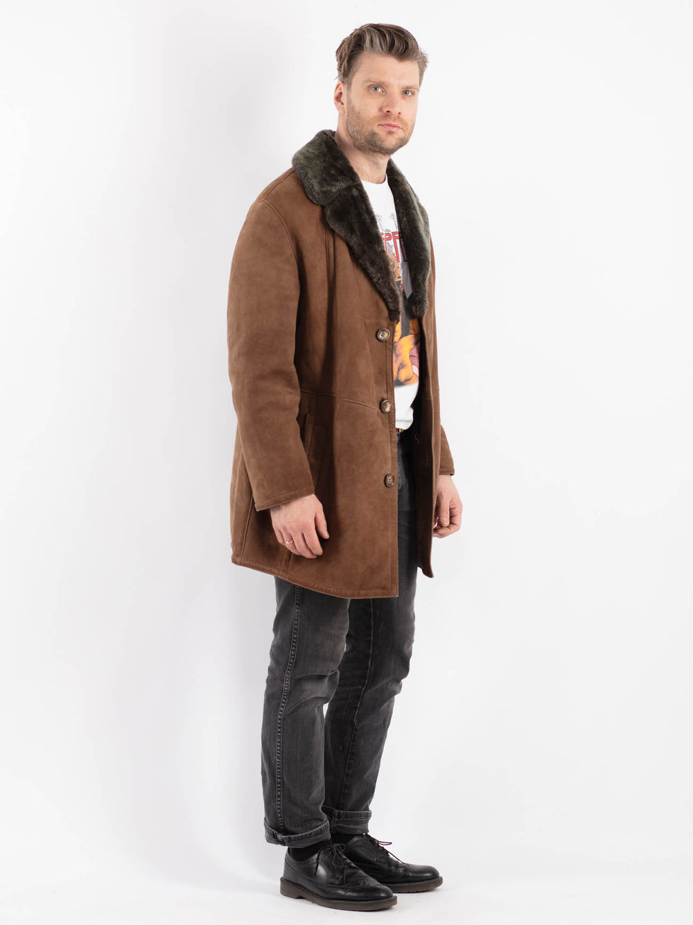 Vintage 70's Men Sheepskin Coat in BrownZ511