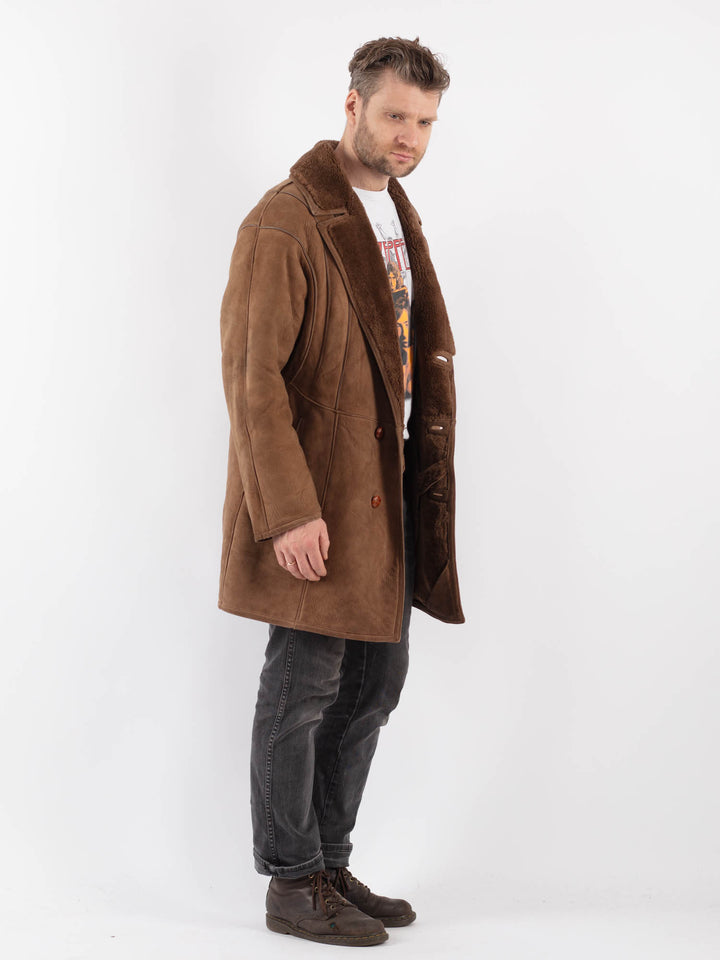 Vintage 70's Men Sheepskin Coat in BrownZ607