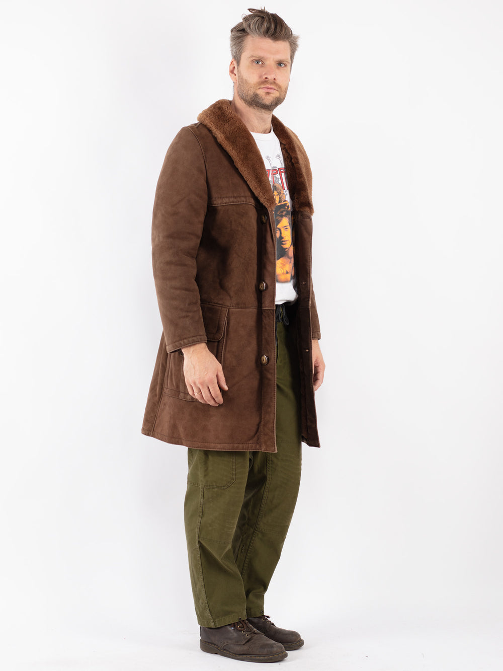 Vintage Men Sheepskin Coat in Brown
