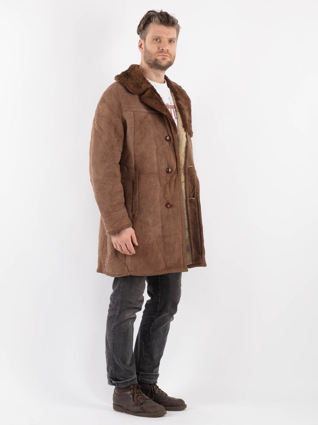 Vintage 70's Men Sheepskin Coat in BeigeZ611