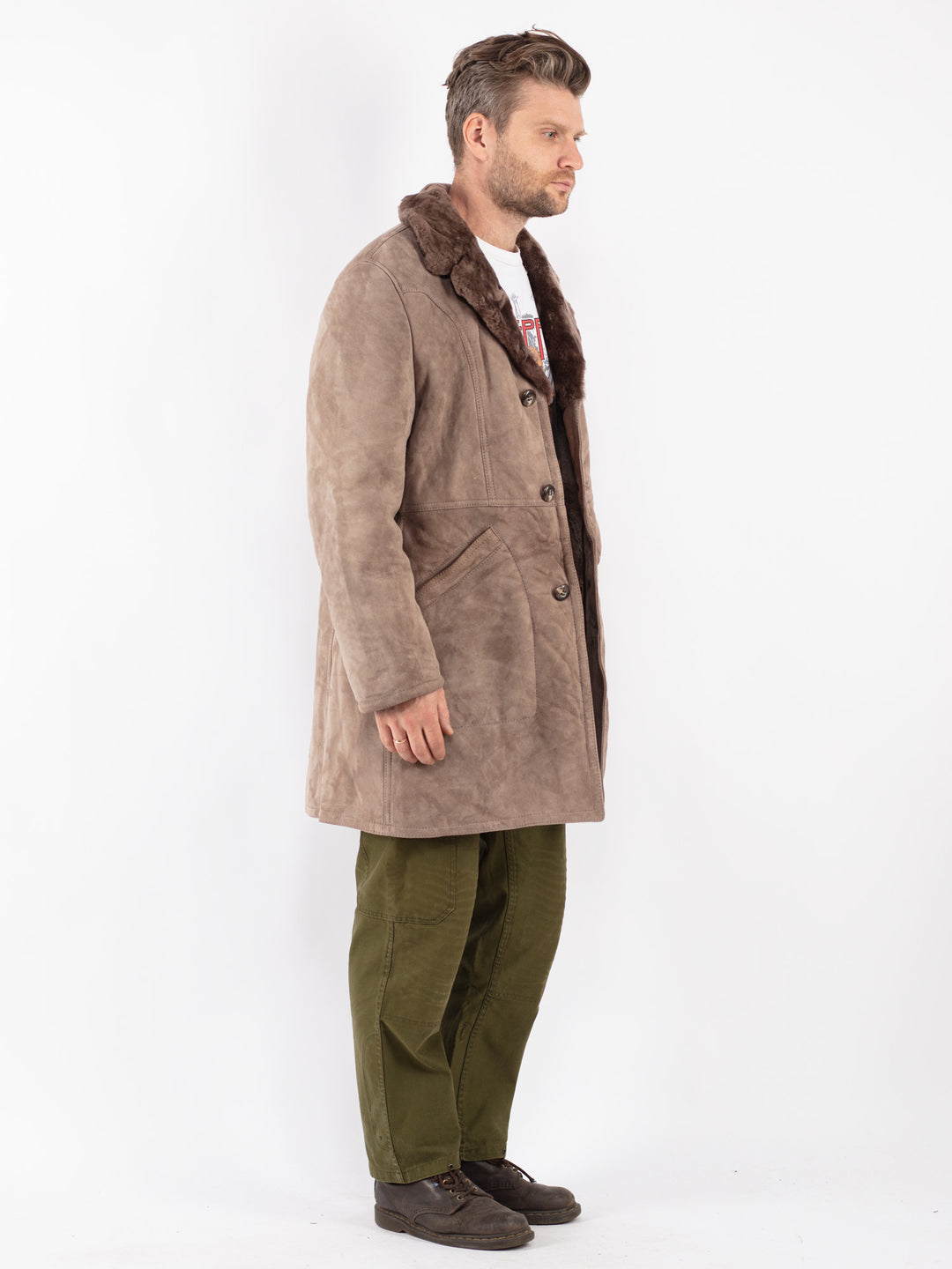 Vintage Men Sheepskin Coat in Beige