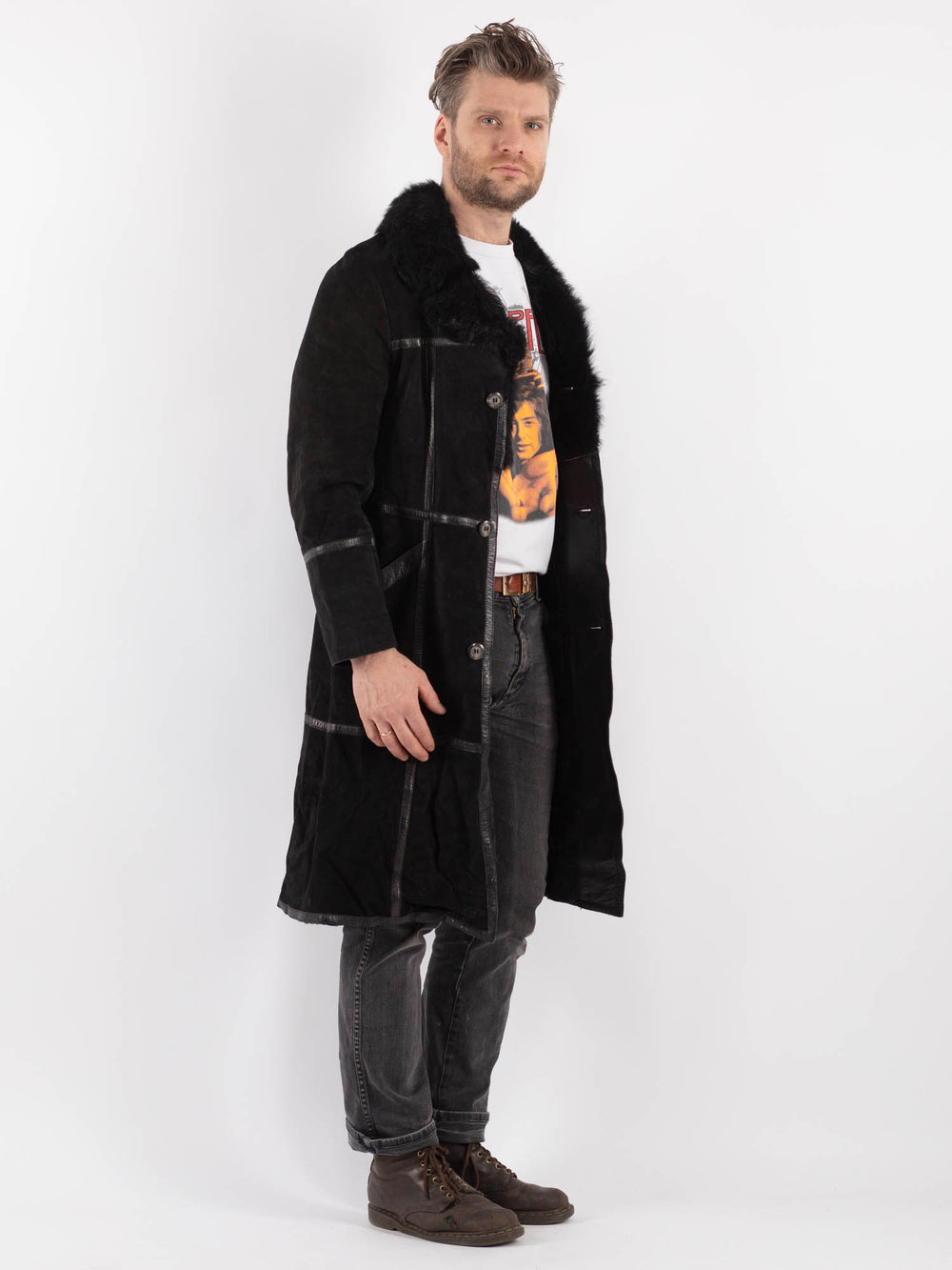 Vintage Men Sheepskin Coat in Black