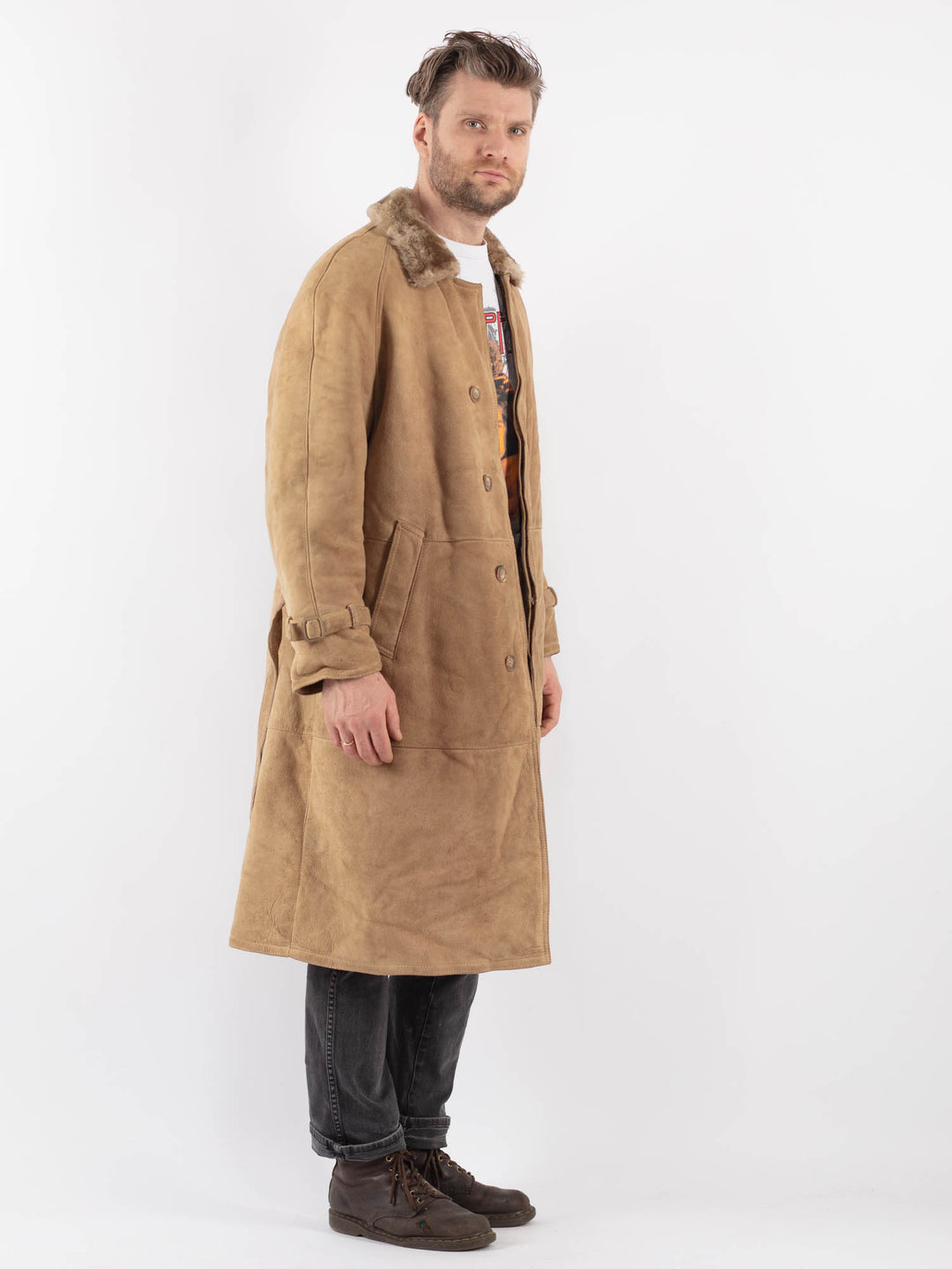 Vintage 70's Men Sheepskin Coat in BeigeZ619