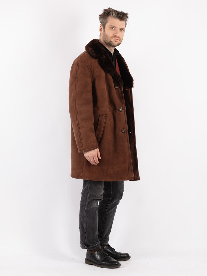 Vintage 70's Men Sheepskin Coat in Brown