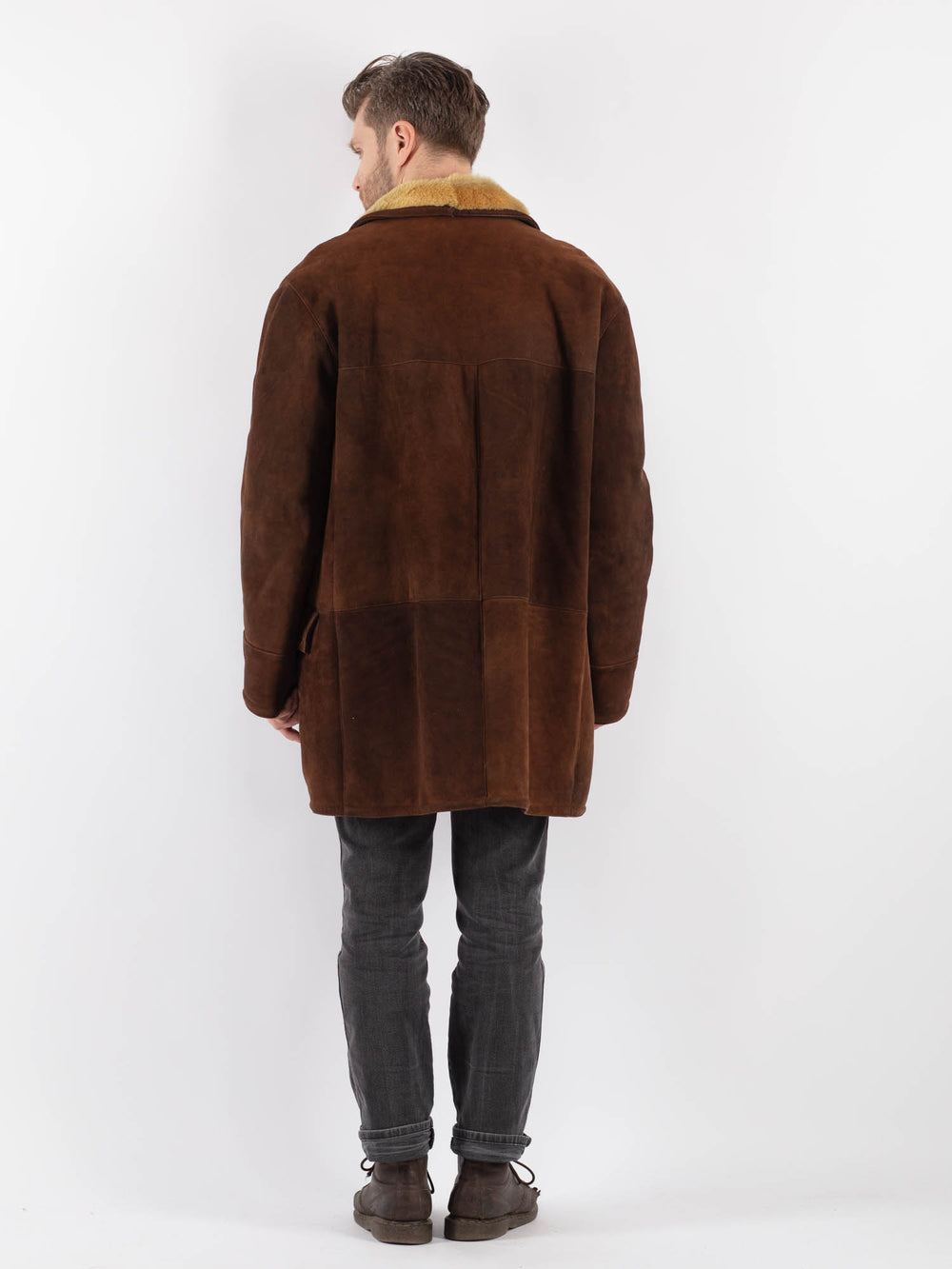 Vintage Men Sheepskin Coat in Brown
