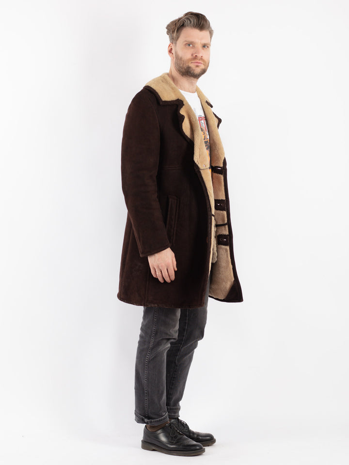 Vintage 70's Men Sheepskin Coat in BrownZ411