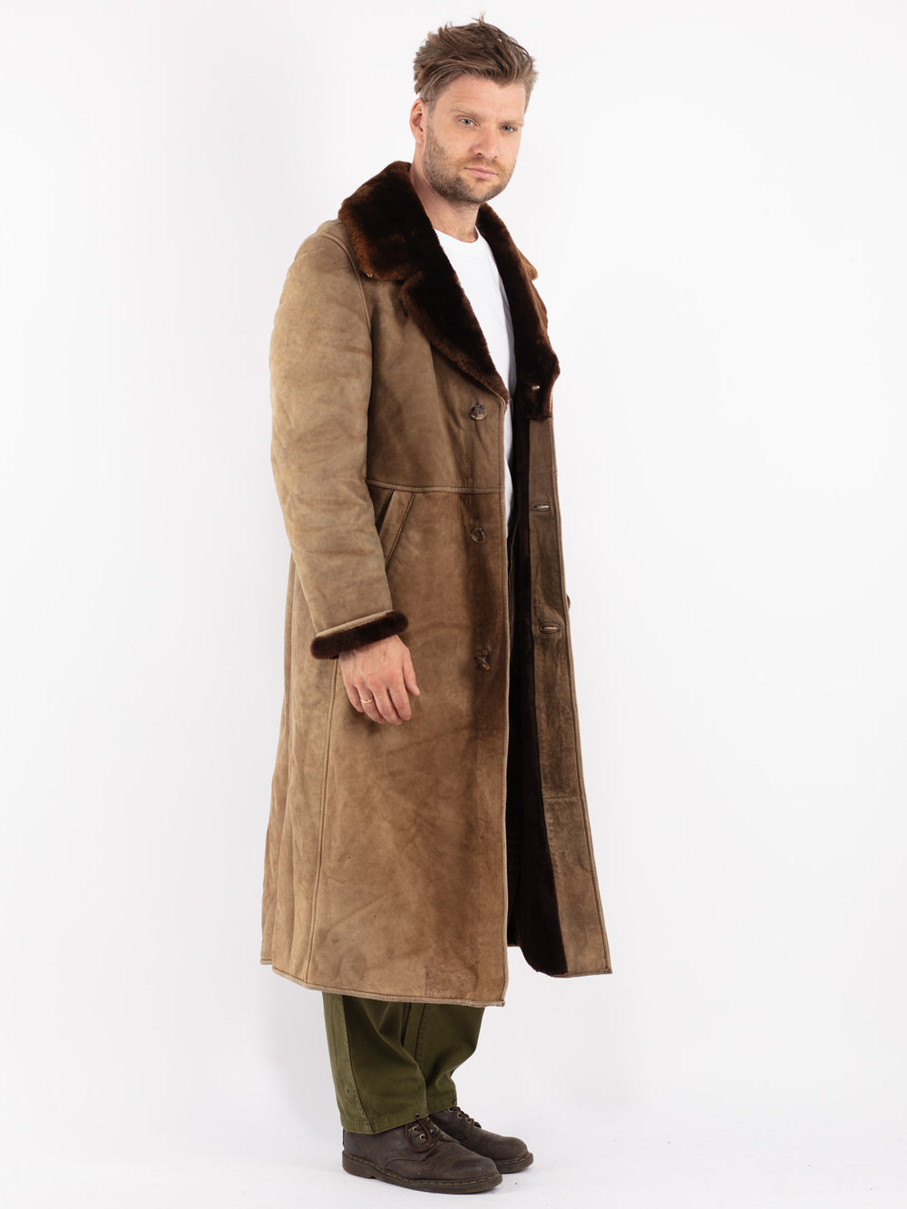 Vintage 70's Men Sheepskin Coat in Beige