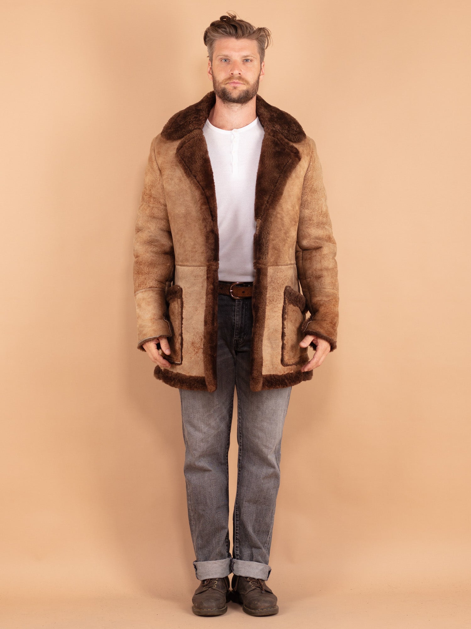 Men Sheepskin Coat vintage outlet 70's brown warm winter outerwear western style sustainable overcoat hippie casual classic sherpa size medium