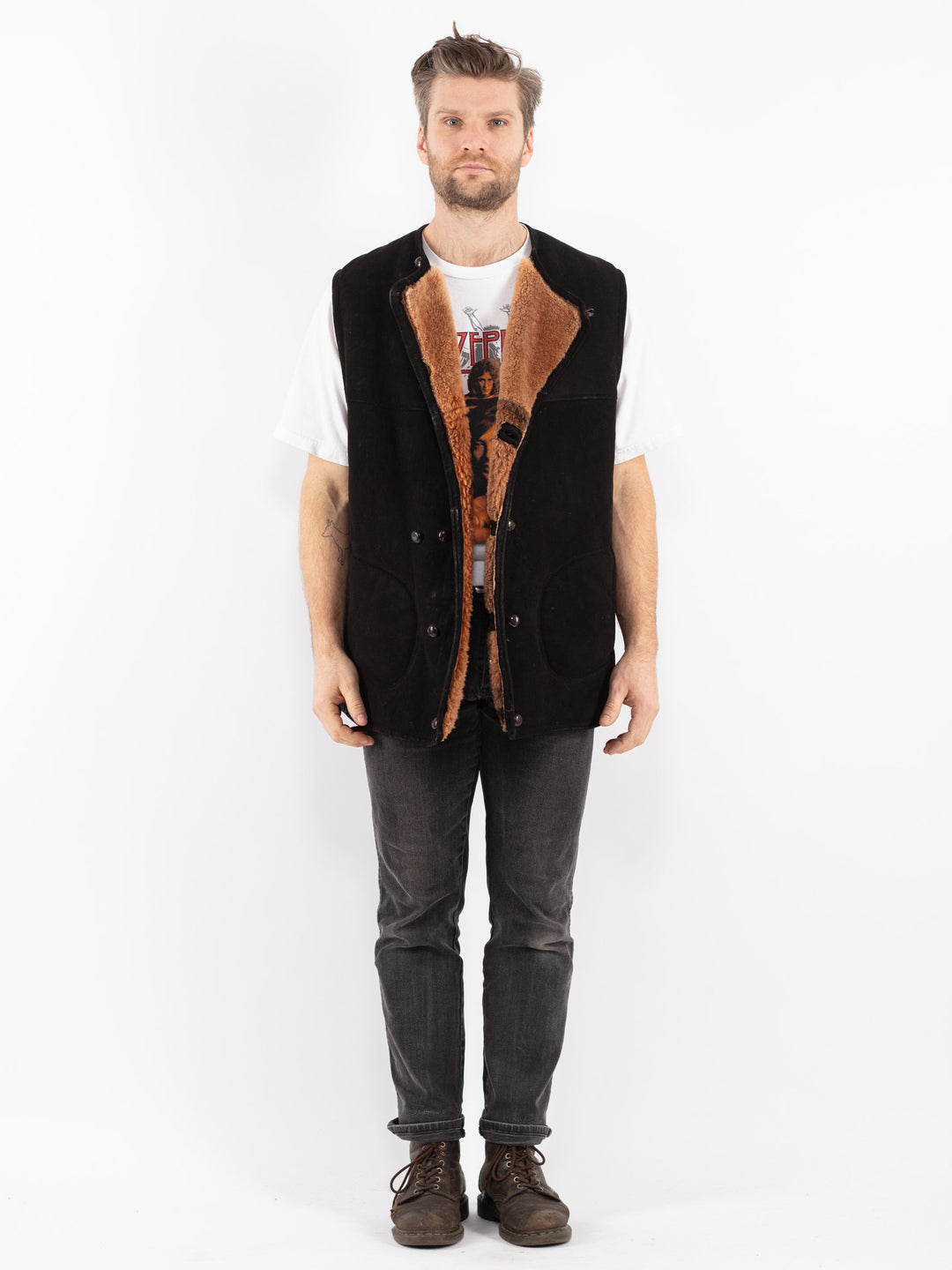 Vintage 70's Men Sheepskin Vest in Black - NorthernGrip