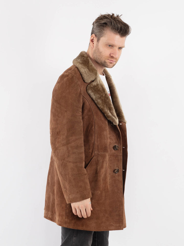 Vintage 70's Men Suede Sherpa in BrownZ776