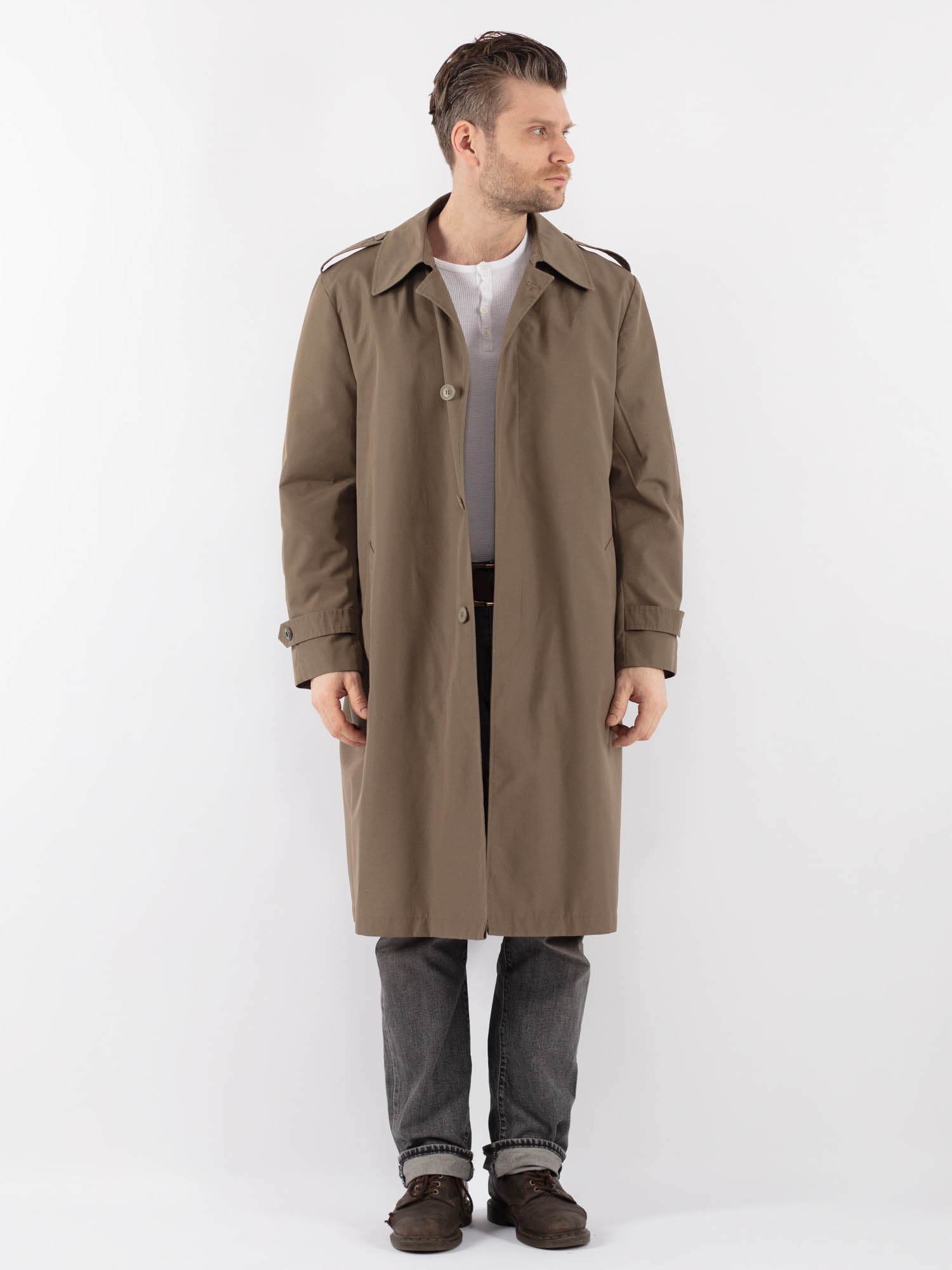 What Makes Trench Coat a Timeless Classic? – NorthernGrip