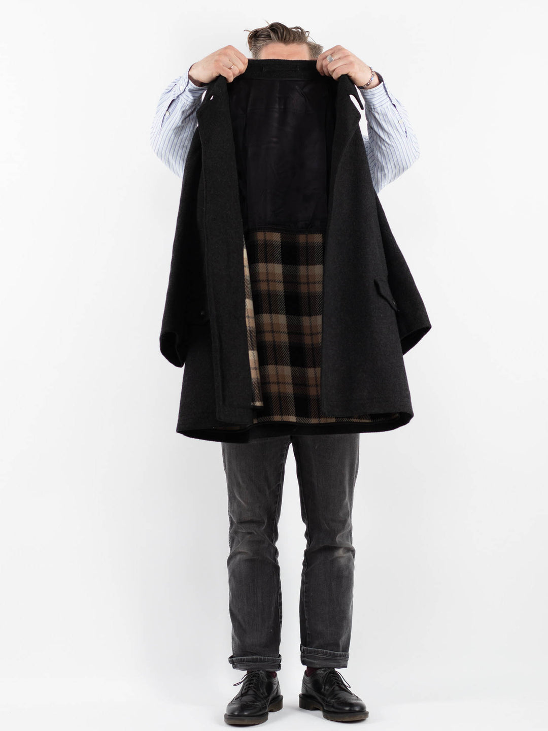 Vintage 70's Men Wool Coat in Black