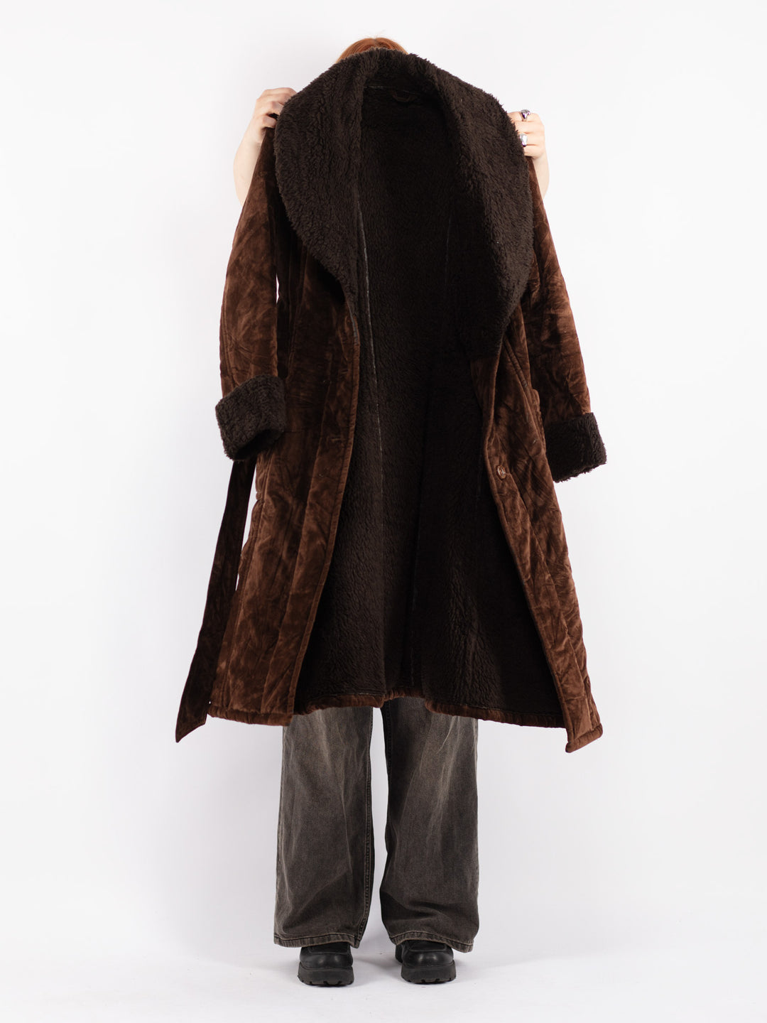 Vintage 70's Women Faux Sheepskin Coat in Brown
