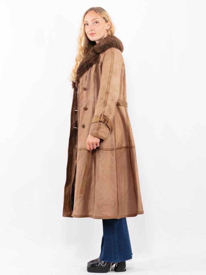 Vintage 70's Women Fur Coat in BrownA0483