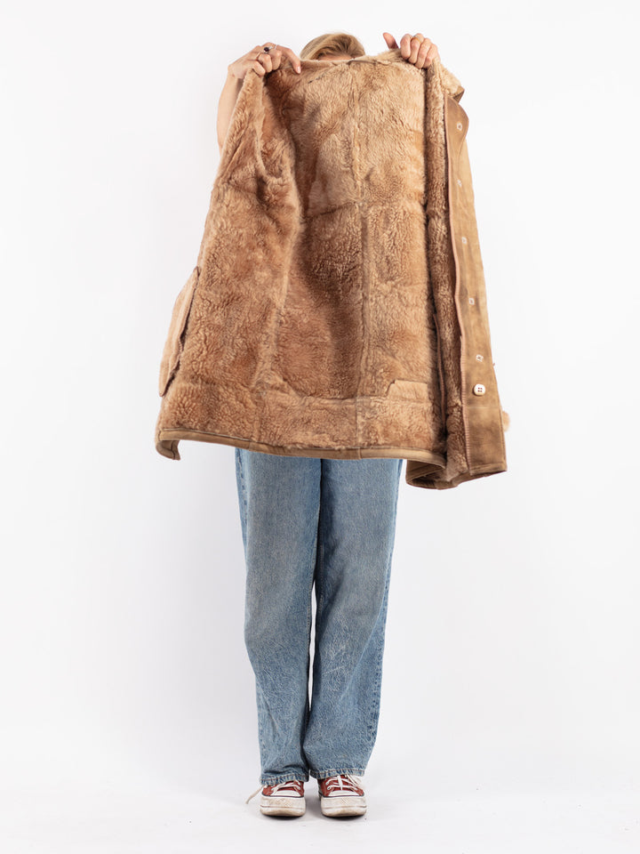Vintage 70's Women Sheepskin Coat in Beige