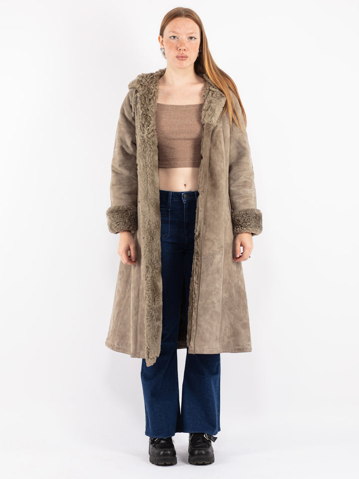 Vintage 70's Women Sheepskin Coat in Beige
