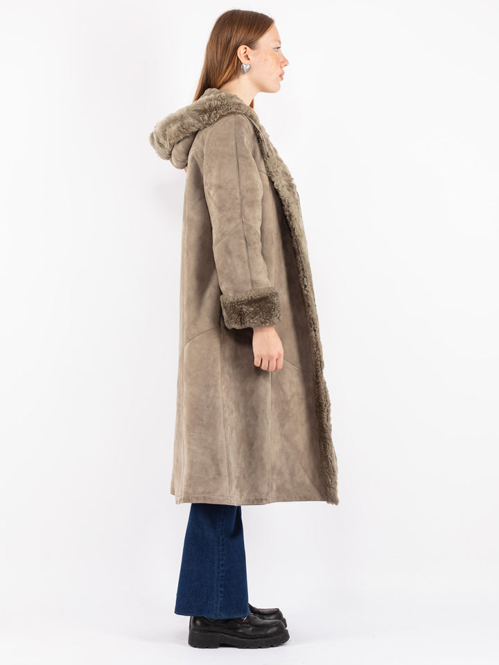Vintage 70's Women Sheepskin Coat in Beige