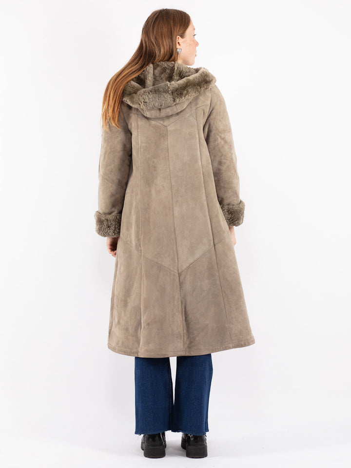 Vintage 70's Women Sheepskin Coat in Beige