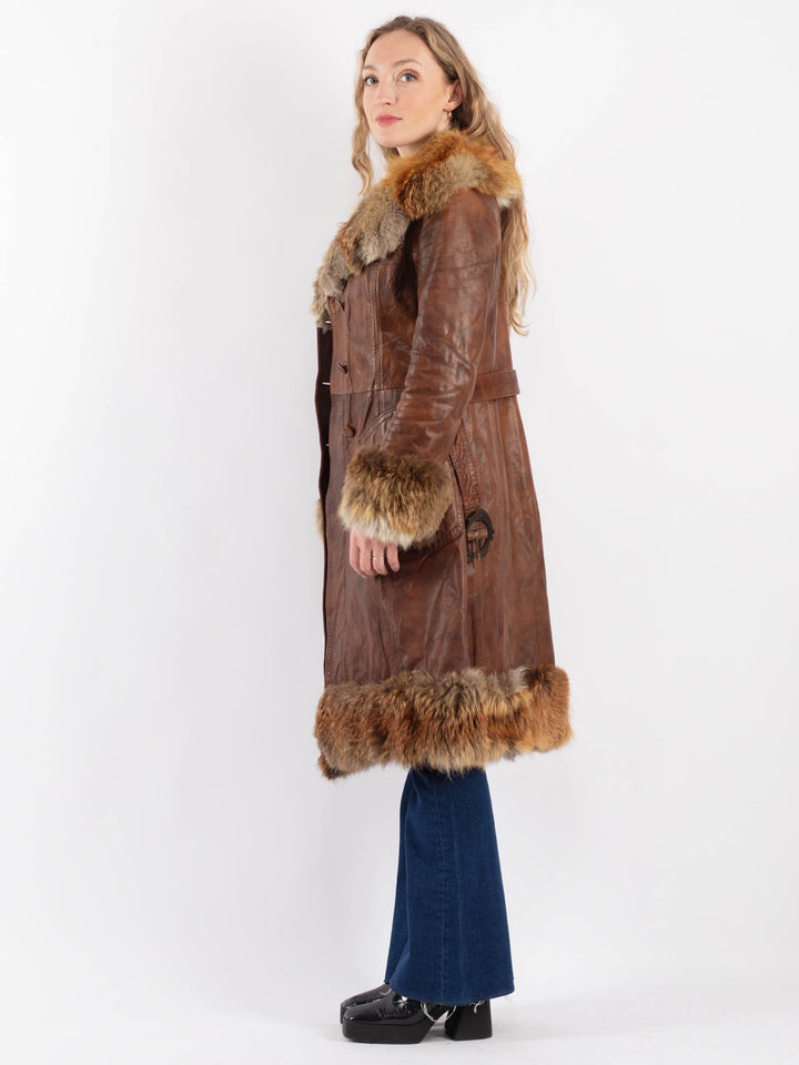 Vintage 70's Women Leather Coat in BrownV9192
