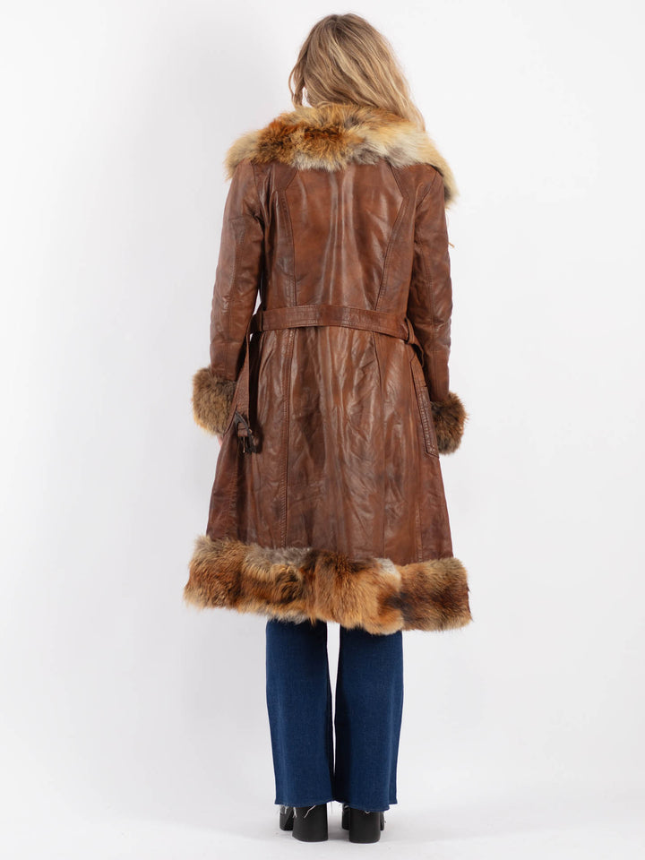 Vintage 70's Women Leather Coat in BrownV9192