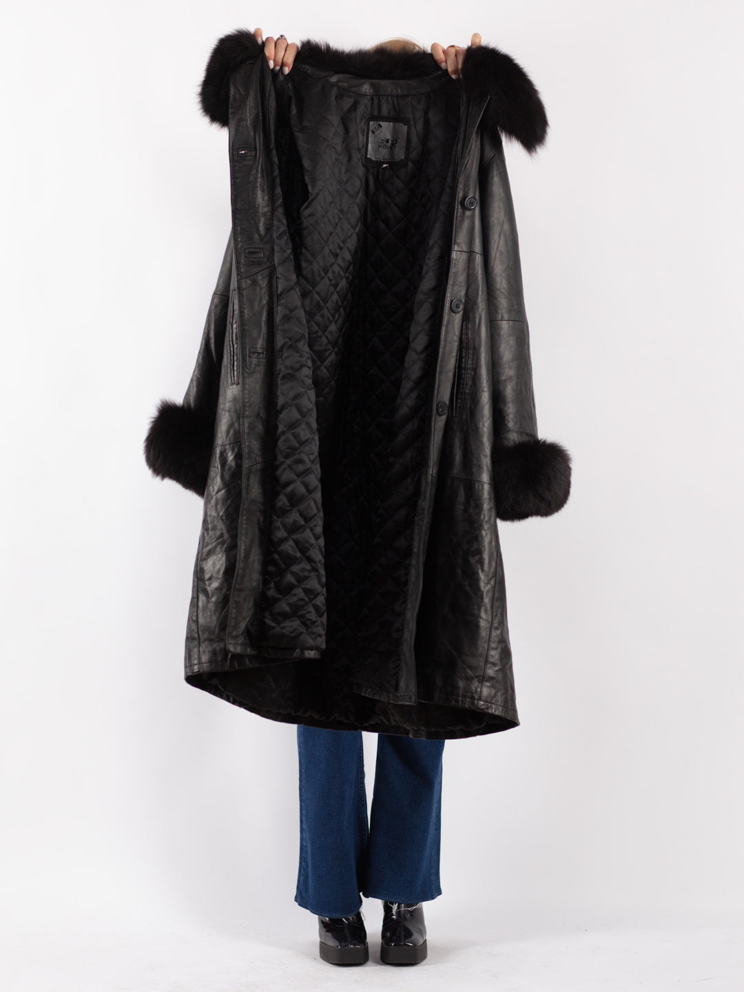 Vintage 70's Women Leather Coat in Black