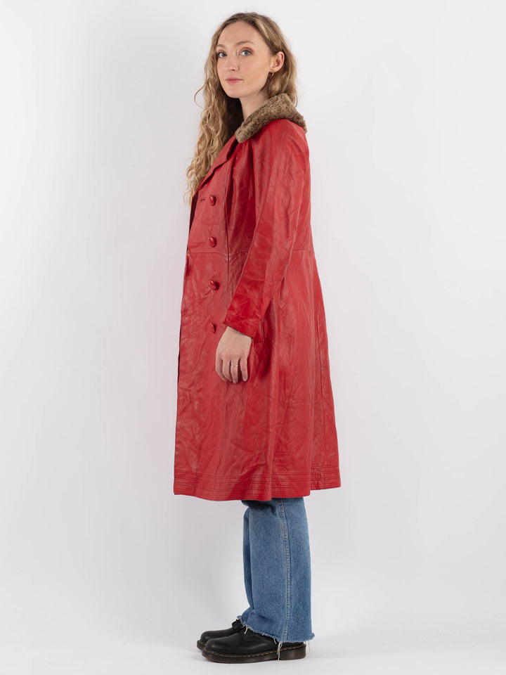 Vintage 70's Women Leather Coat in RedV9292