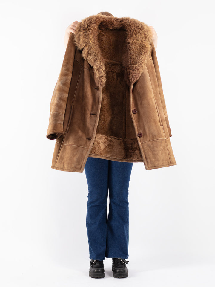 Vintage 70's Women Sheepskin Coat in Beige