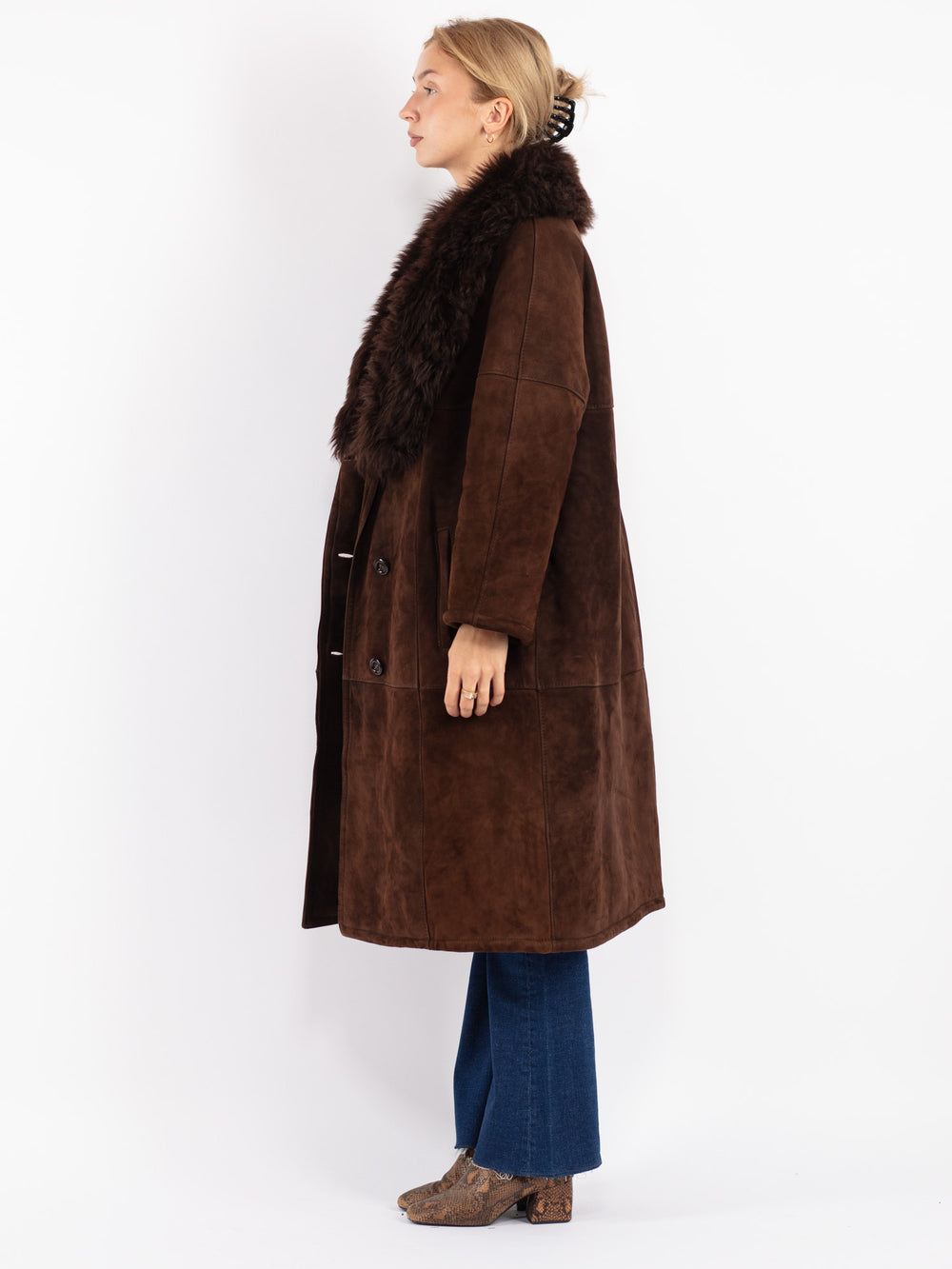 Vintage 70's Women Sheepskin Coat in Brown