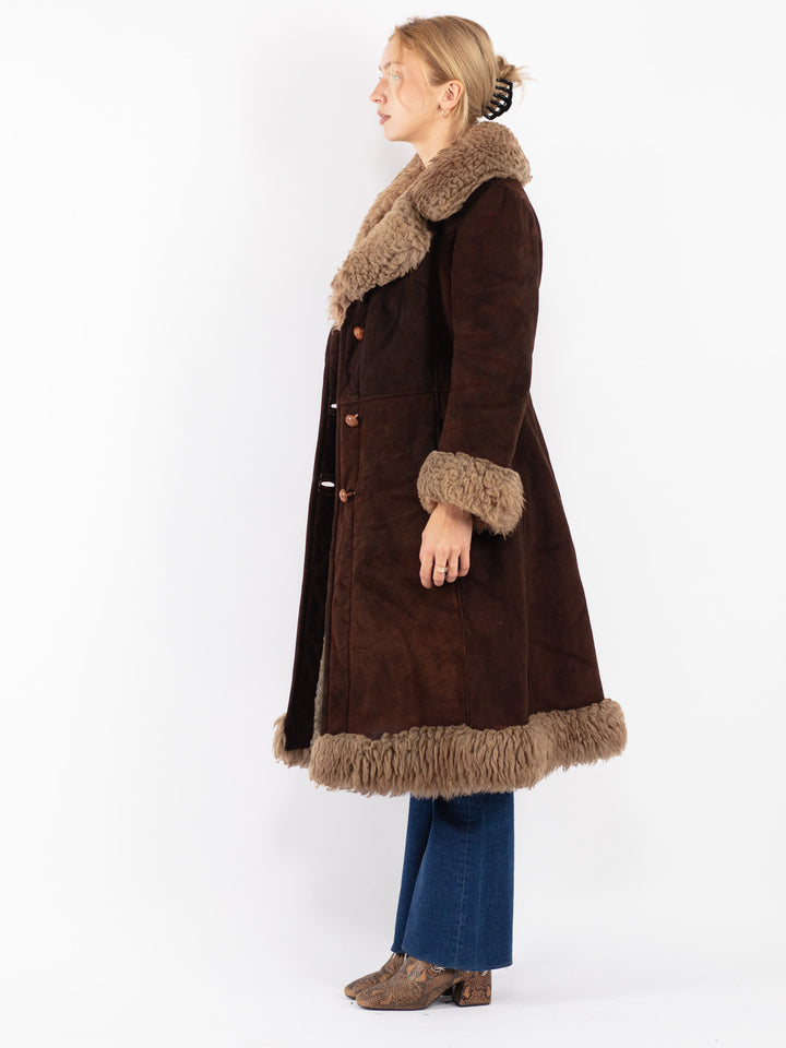 Vintage 70's Women Sheepskin Coat in Brown