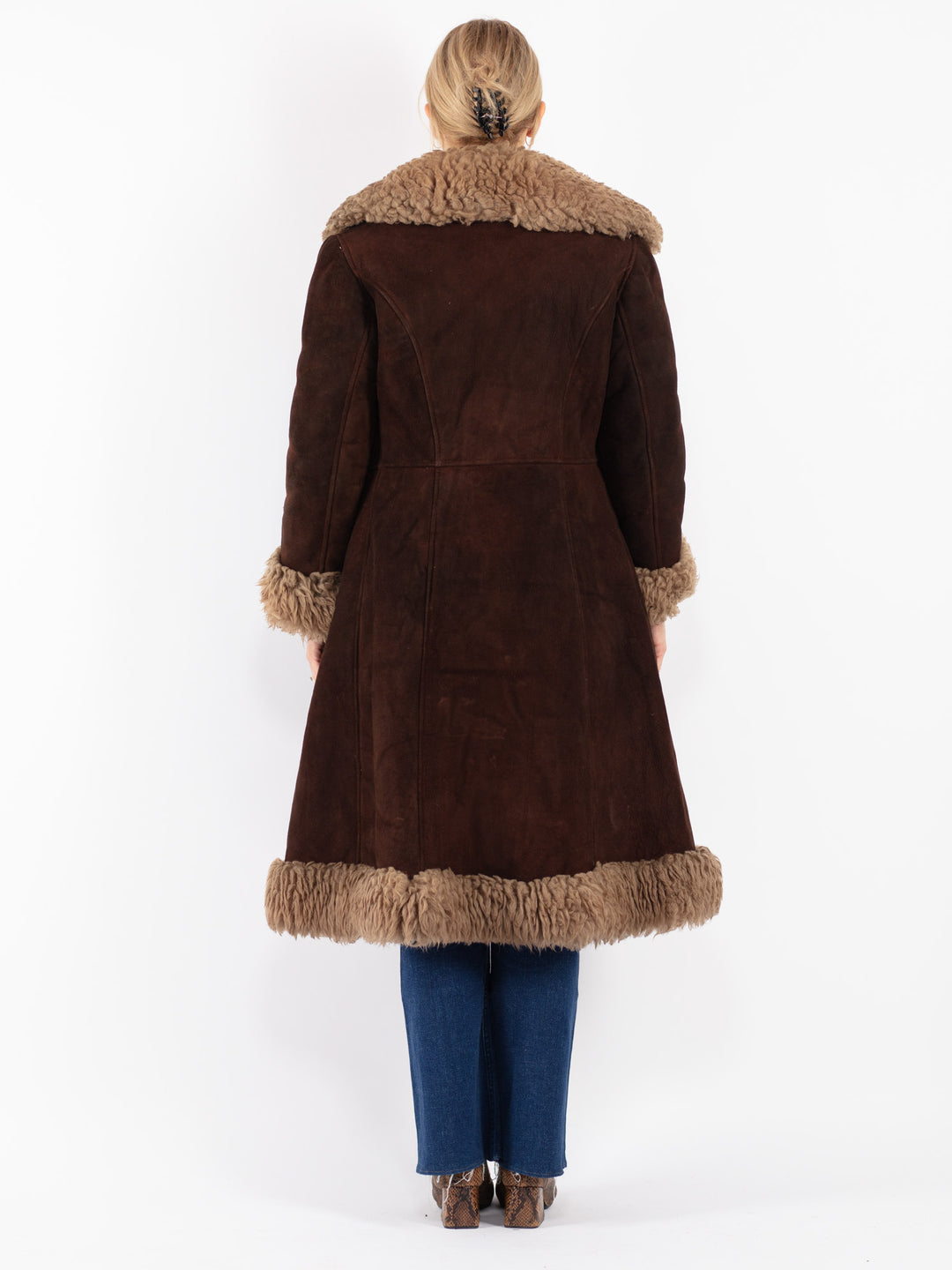 Vintage 70's Women Sheepskin Coat in Brown