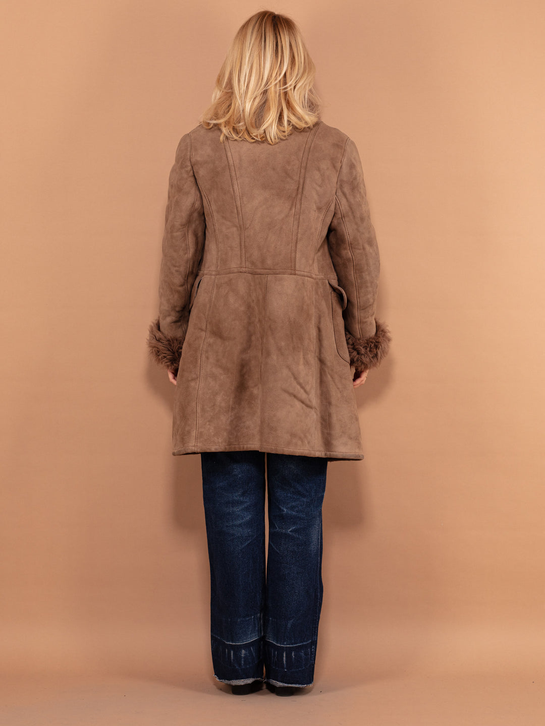 Vintage 70's Women Sheepskin Coat in Beige - NorthernGrip