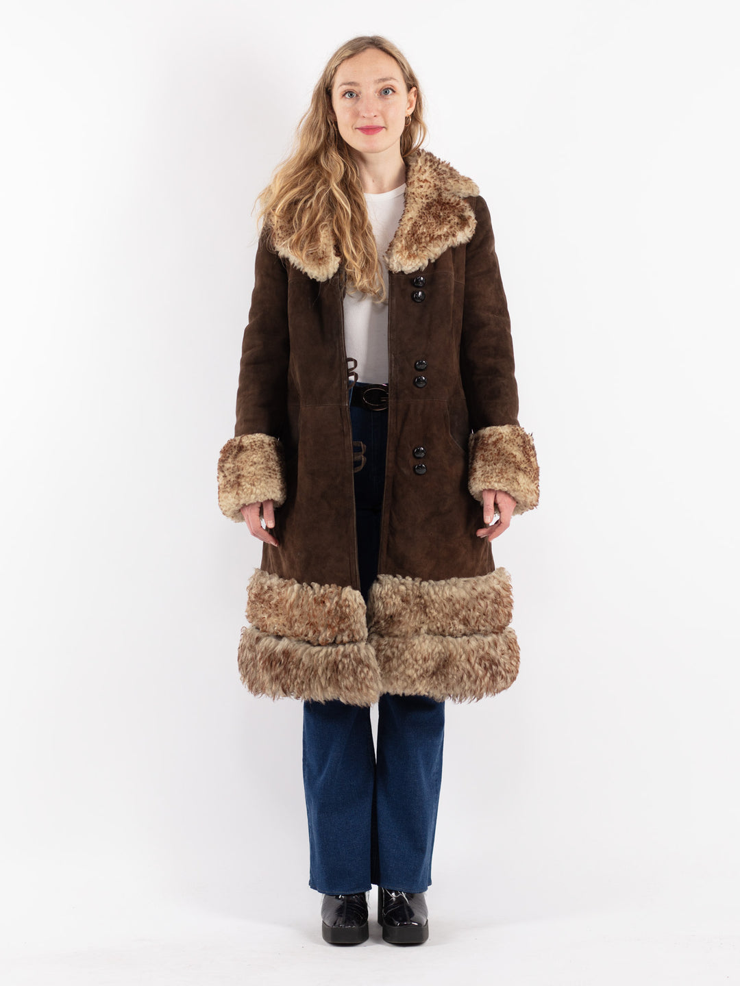 Vintage 70's Women Sheepskin Coat in Brown