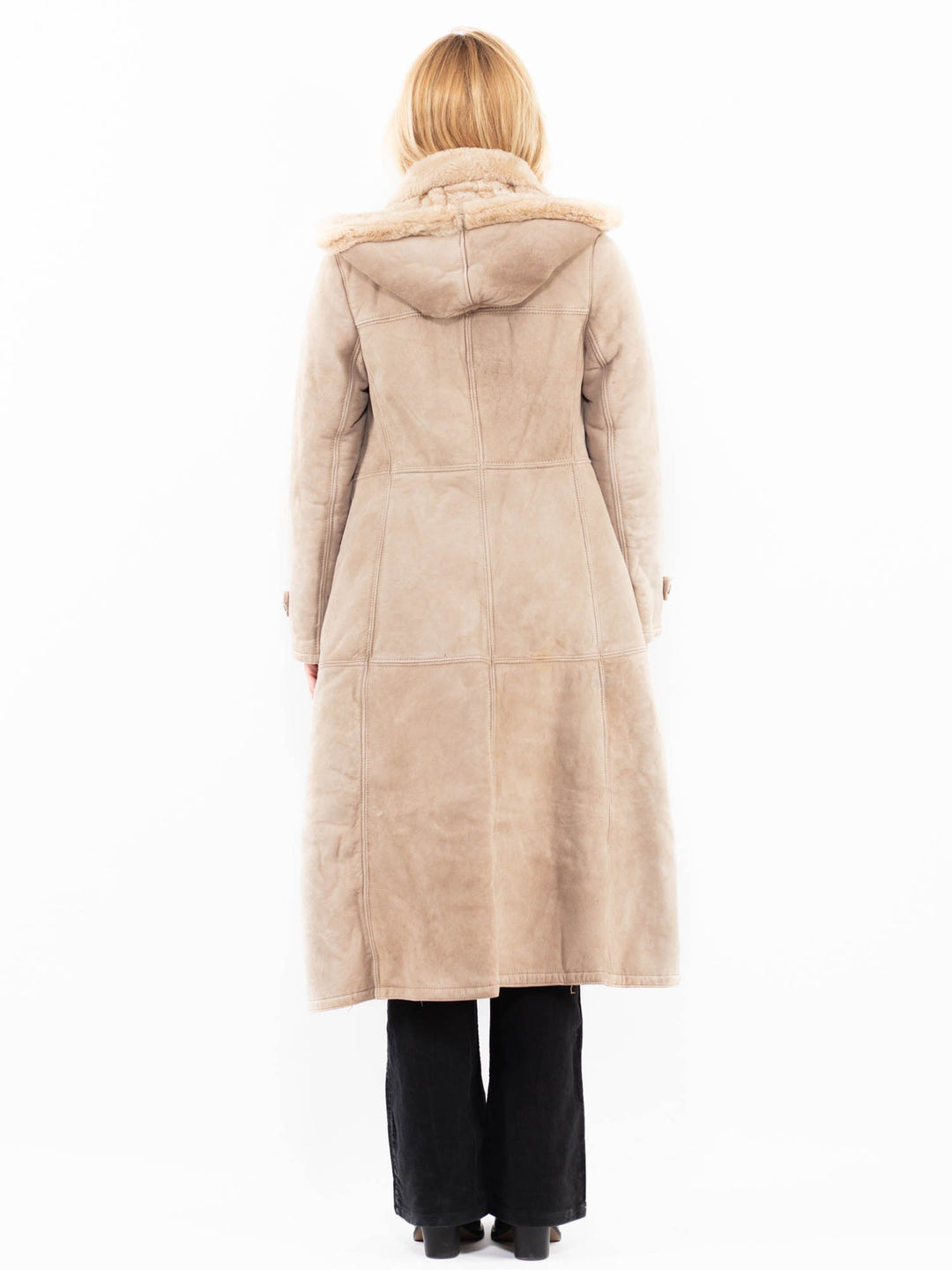 Vintage 70's Women Sheepskin Coat in BeigeA0137