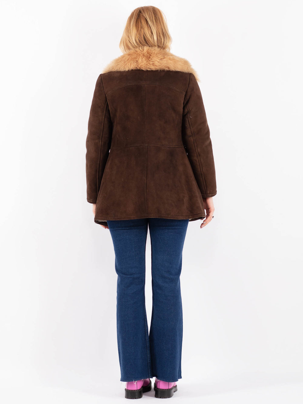 Vintage 70's Women Sheepskin Shearling Coat in BrownV9542