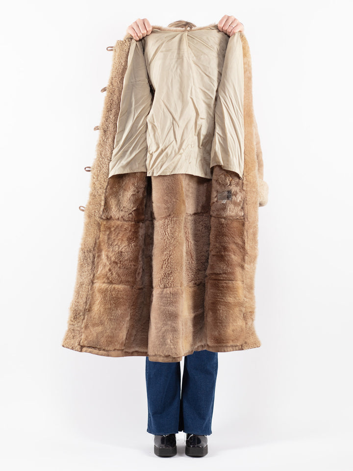 Vintage 70's Women Sheepskin Coat in Beige