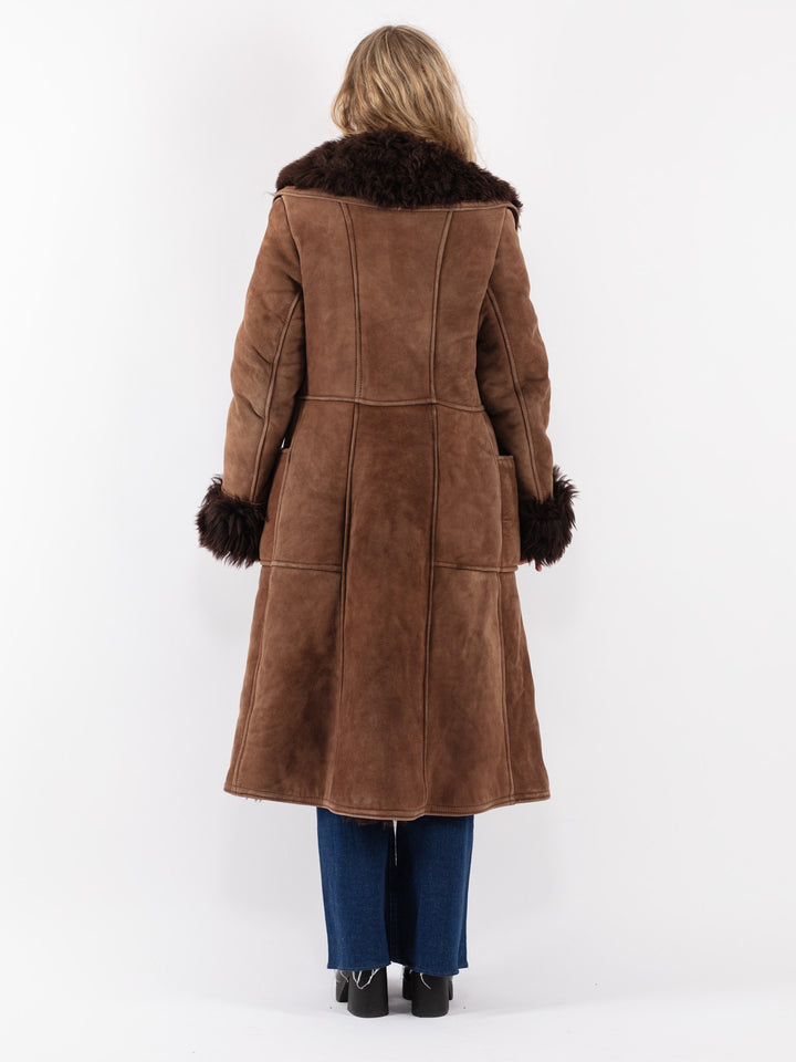 Vintage 70's Women Sheepskin Coat in Brown