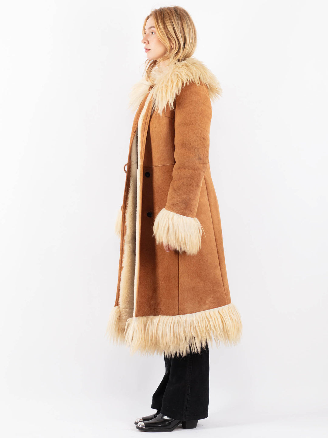 Vintage 70's Women Sheepskin Coat in BrownV9647