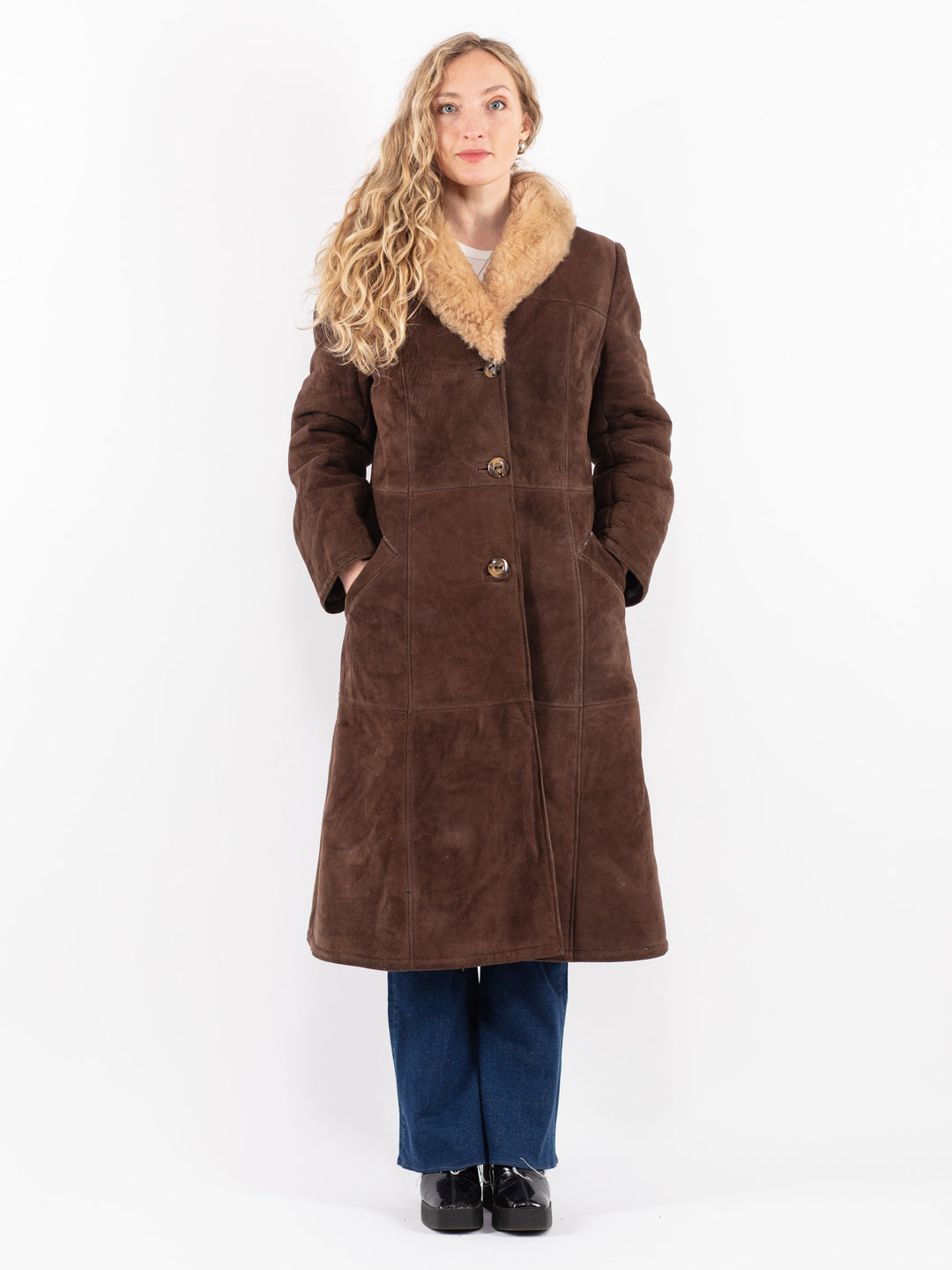 Vintage 70's Women Sheepskin Coat in Brown
