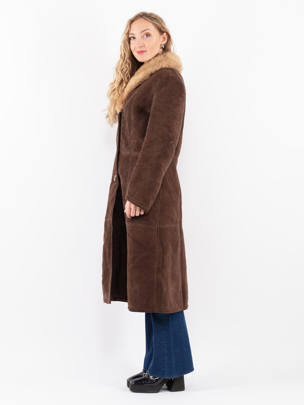 Vintage 70's Women Sheepskin Coat in Brown