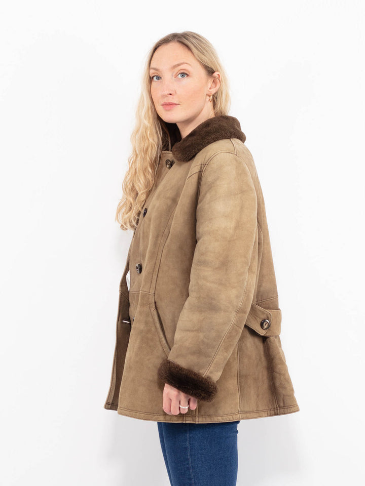 Vintage 70's Women Sheepskin Coat in BeigeA0982