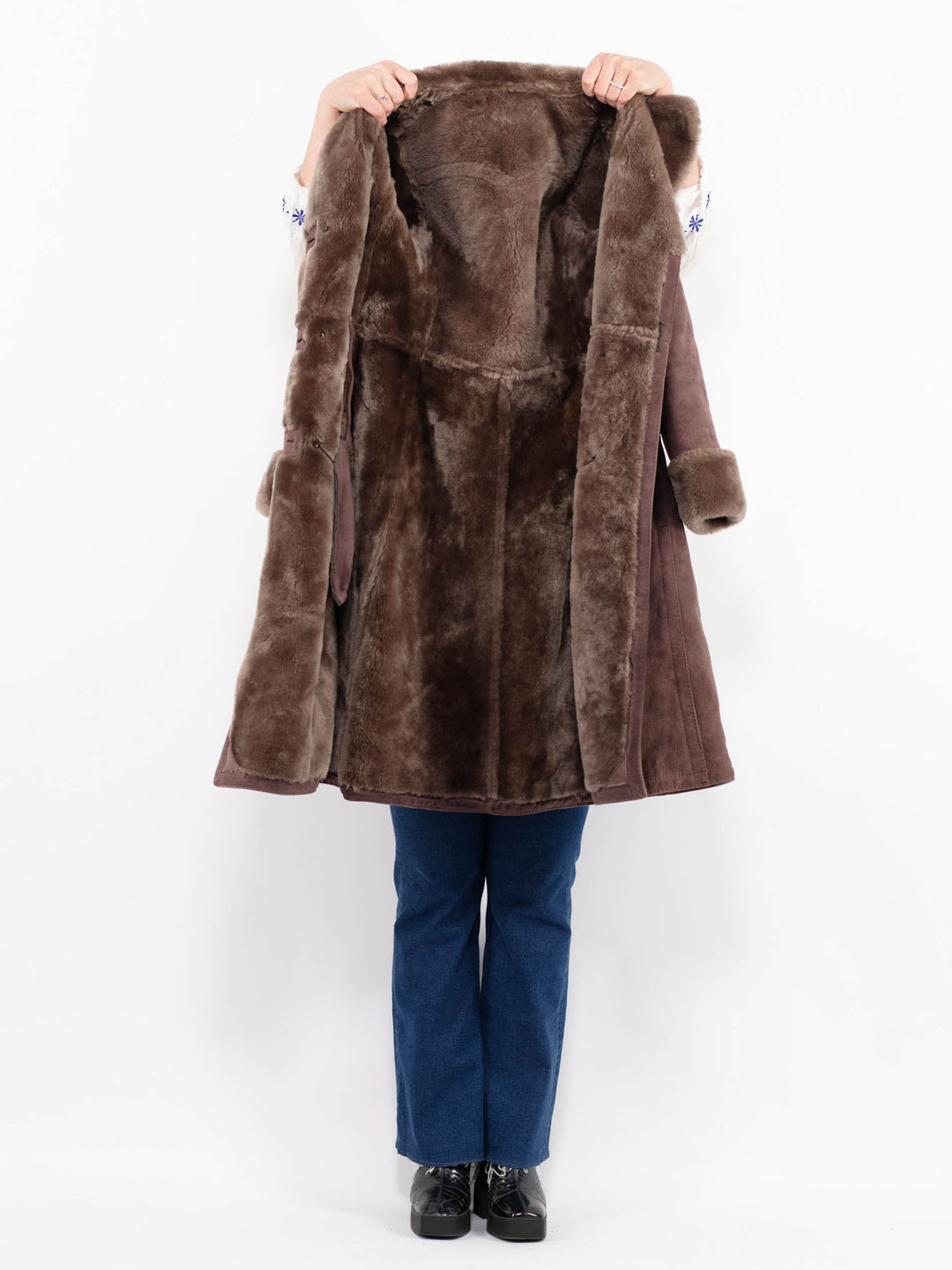 Vintage 70's Women Sheepskin Coat in BrownA0983