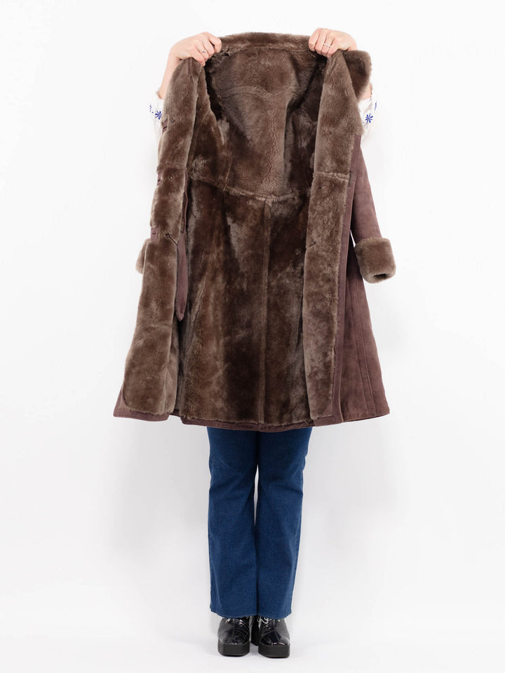 Vintage 70's Women Sheepskin Coat in BrownA0983