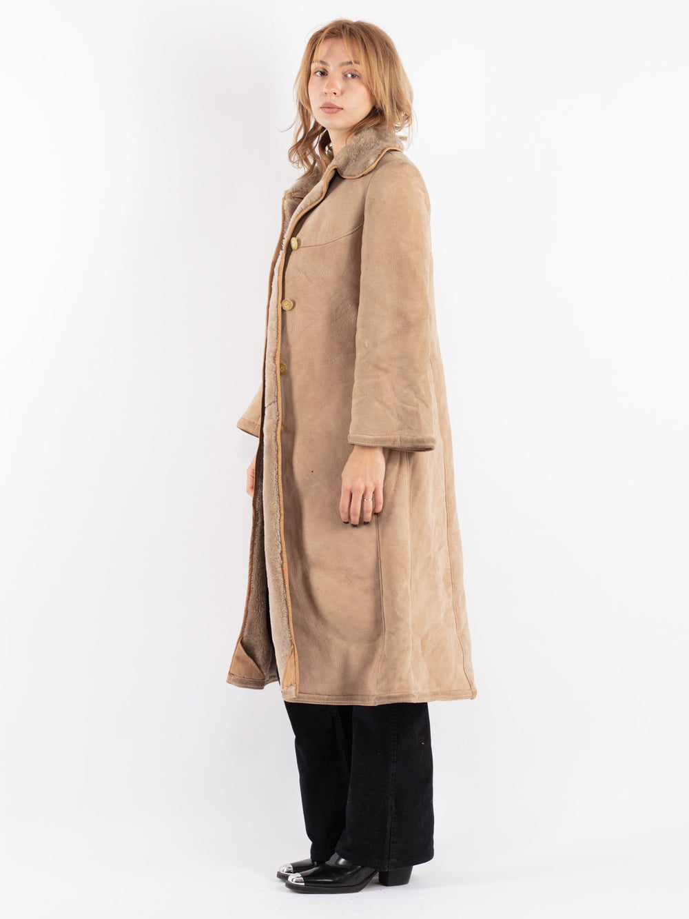 Vintage 70's Women Sheepskin Coat in Beige