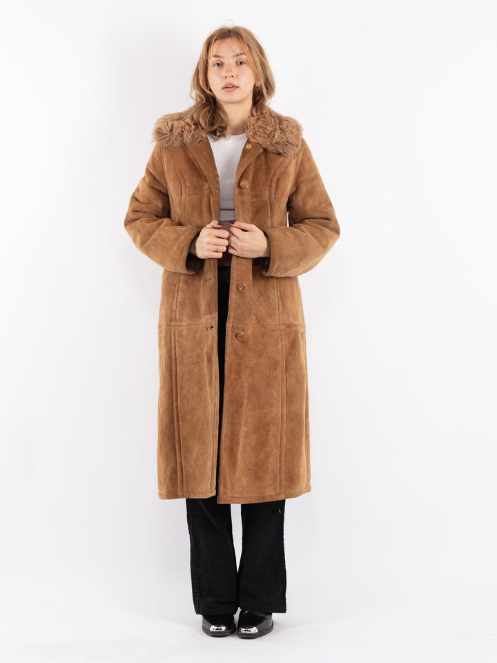 Vintage 70's Women Sheepskin Coat in Beige