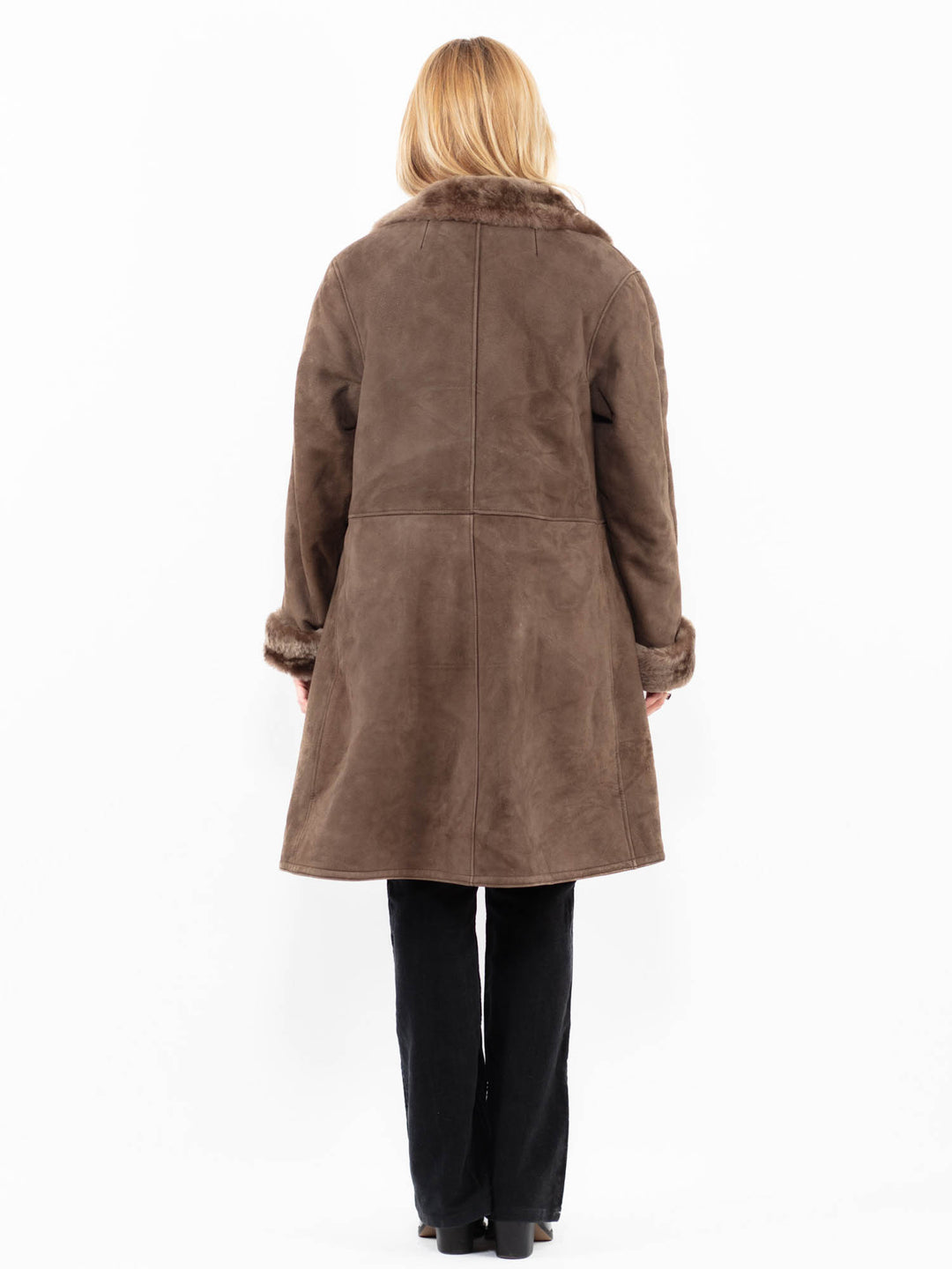 Vintage 70's Women Sheepskin Coat in BrownA0150