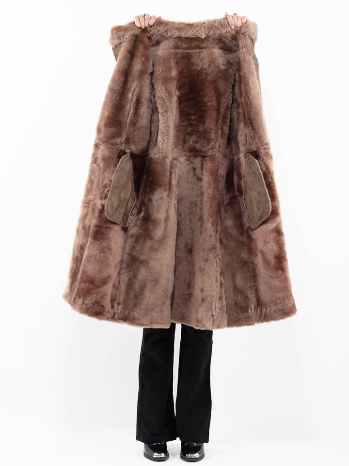Vintage 70's Women Sheepskin Coat in BeigeA0155