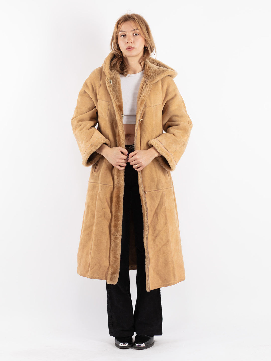 Vintage 70's Women Sheepskin Coat in Beige