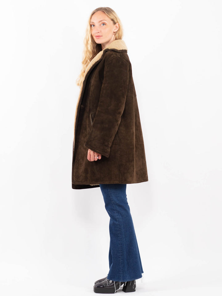 Vintage 70's Women Sheepskin Coat in BrownA0364