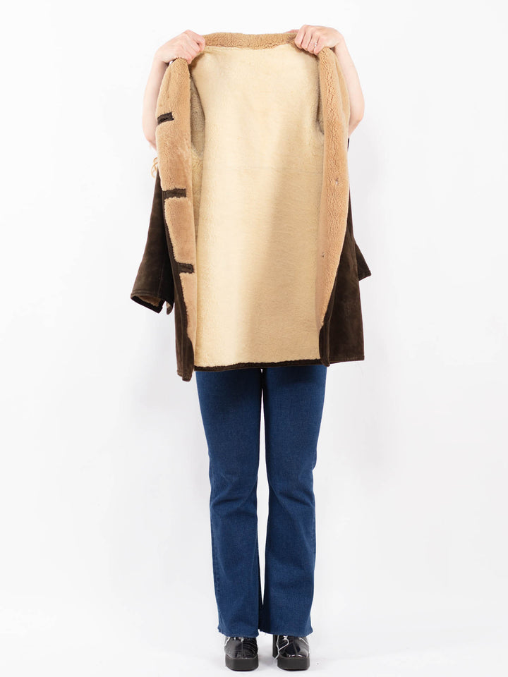 Vintage 70's Women Sheepskin Coat in BrownA0364
