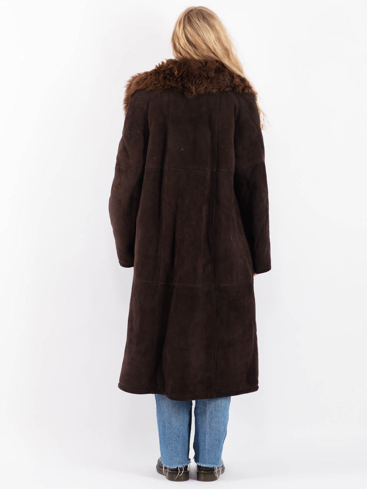 Vintage 70's Women Sheepskin Shearling Coat in BrownV9458